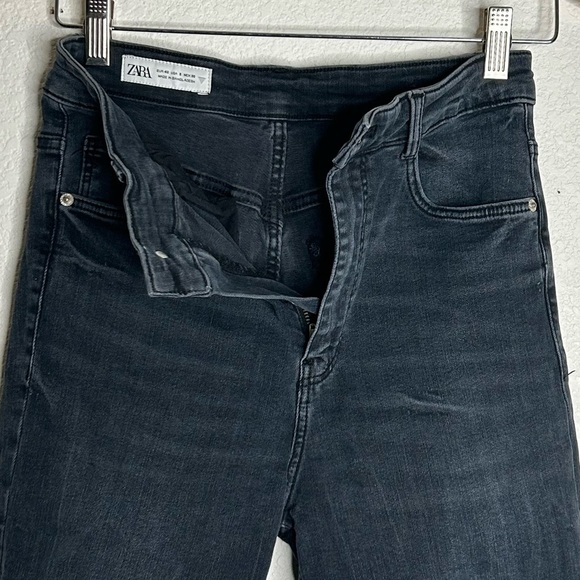 Zara Faded Black Mid Rise‎ Slim Fit Jeans With Stretch  Sz 8 - Picture 7 of 7